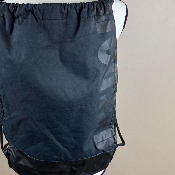 Nike Unisex Black Brasilia Just Do It Training Drawstring Gym Sack Backpack - Picture 4 of 8